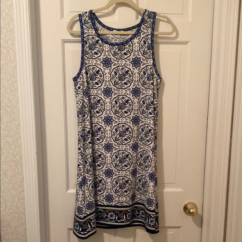 Max Studio Blue and White Floral Dress
